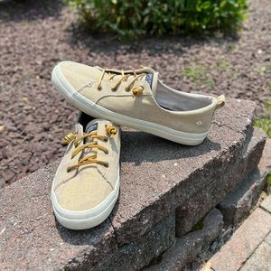 SPERRY Women’s Crest Vibe Sneaker